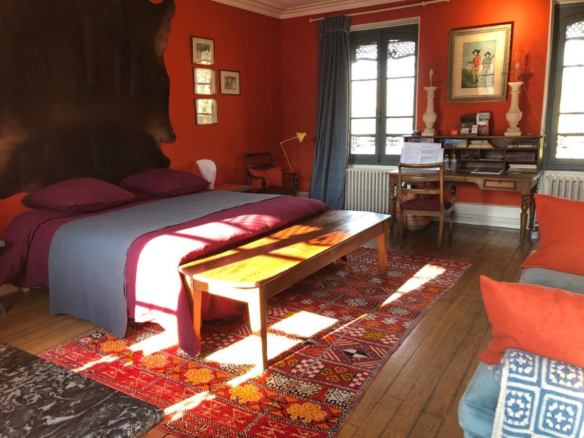 Bed In Versailles - Villa De La Piece D'Eau Des Suisses 外观 照片